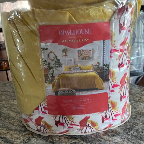 Opalhouse Bedding Opal House Jungalow Reversible Velvet Comforter